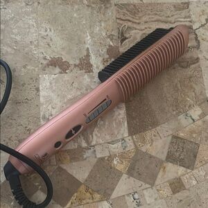 Royale Luxury Ceramic Hair Straightener Brush